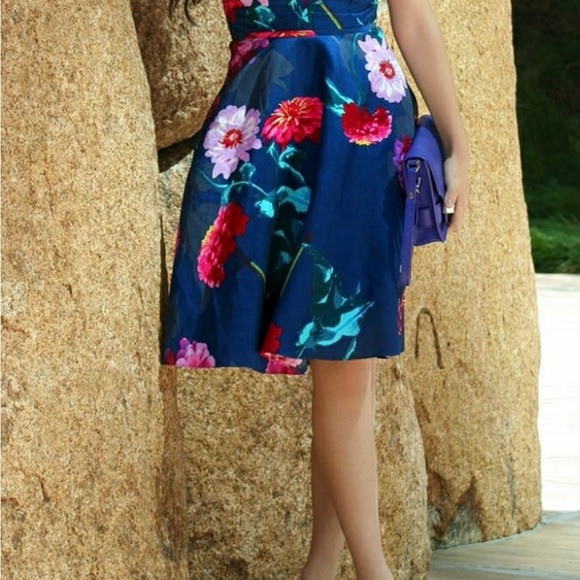 💐 Sz4 Banana Republic Spaghetti strap ALine Dress - Picture 2 of 10